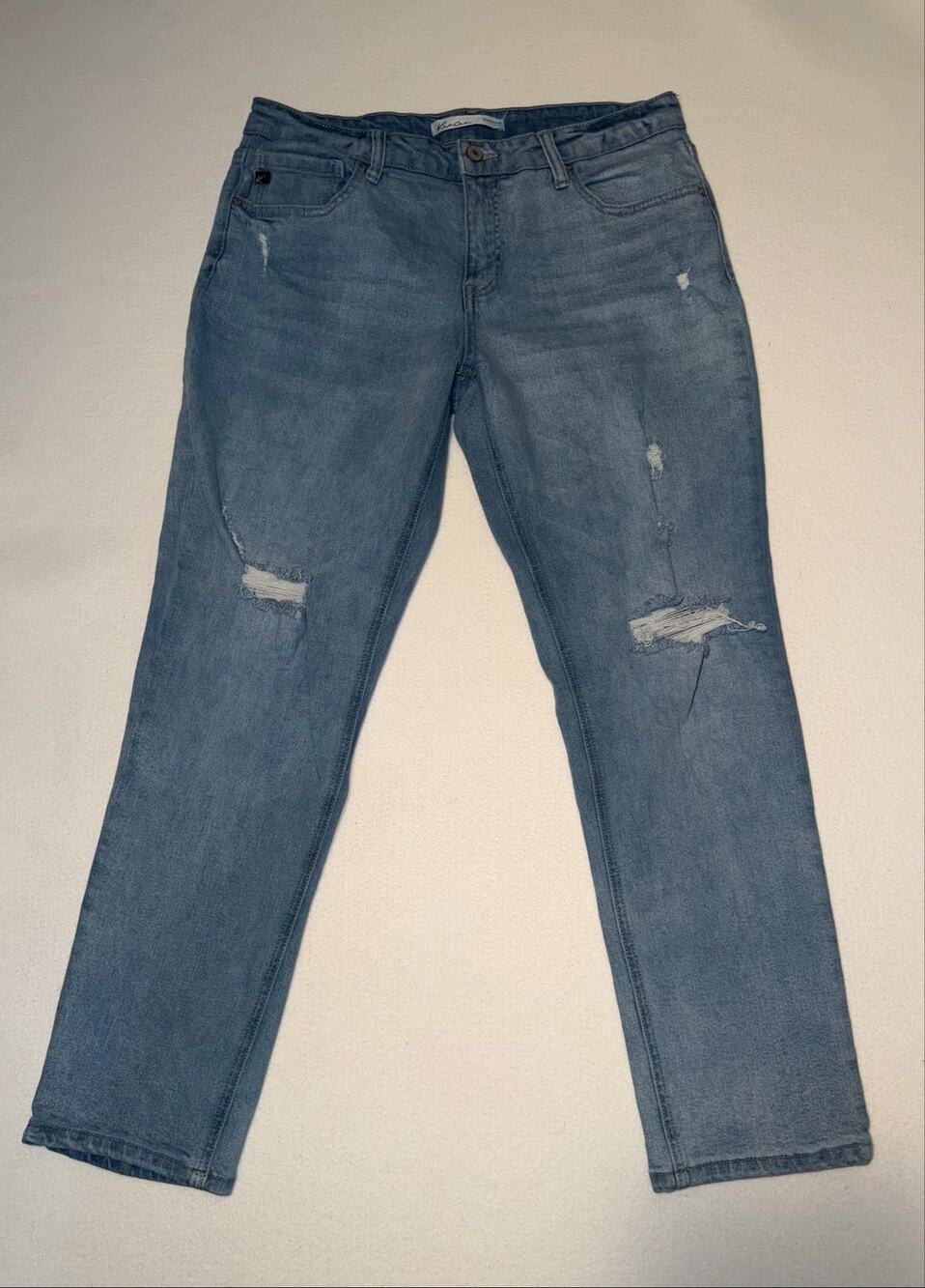 Kancan women’s distressed blue jeans